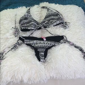 BRAND NEW SWIMSUIT SET